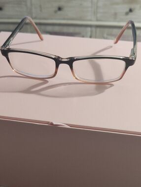 Women Rectangle Eyeglass Frames - Ambra Black To Brown . Very Small Rectangle